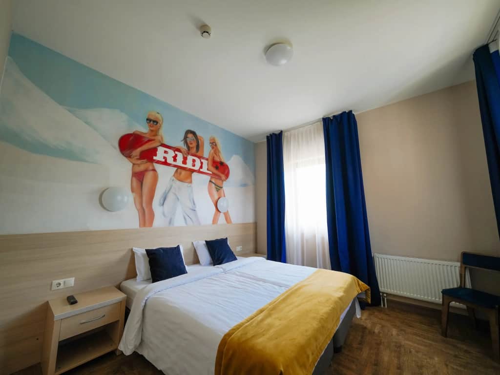 Hotel BoogelWoogel Bar Роза Хутор: фото 3