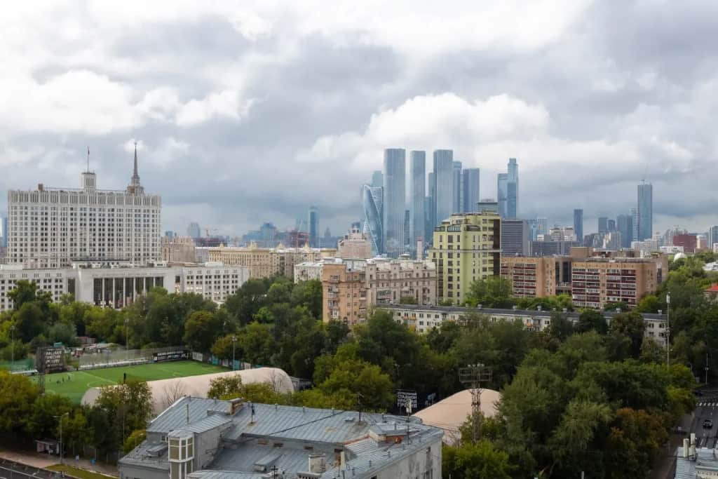 Апартаменты Улучшенные 3 Комнатные с Видом на Москву-Сити: фото 3