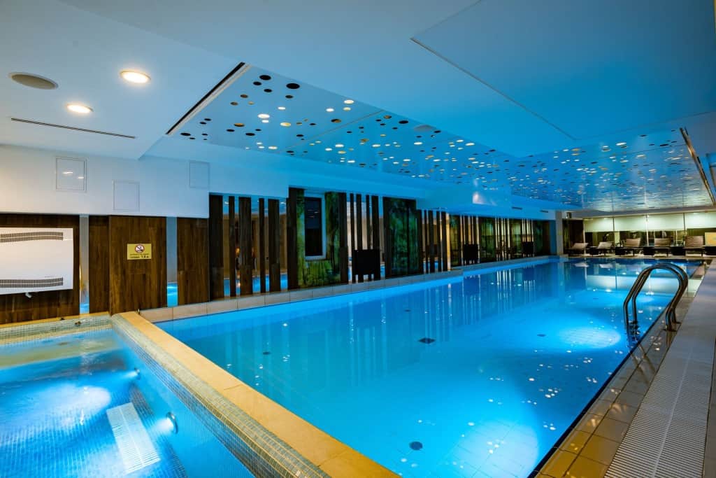 Отель Ramada hotel&suites by Wyndham Novosibirsk Zhukovka: фото 2