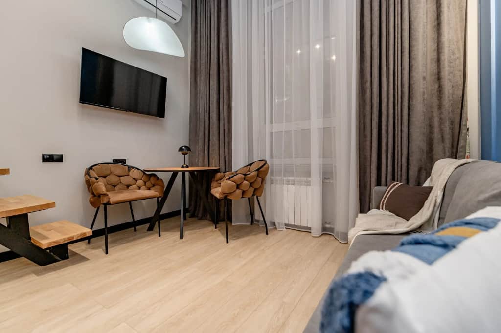 Апартаменты Эстетская студия Zen Home со вторым этажом: фото 3