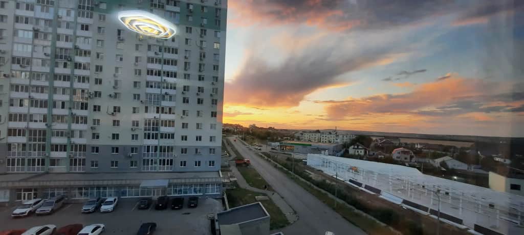 Квартира с зонированной гостиной и отдельной спальней: фото 2