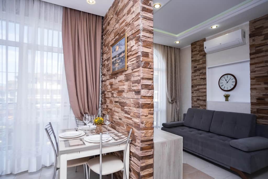 Апартаменты Red Apartments Арт Лайт Сити Апартамент Роллан: фото 2