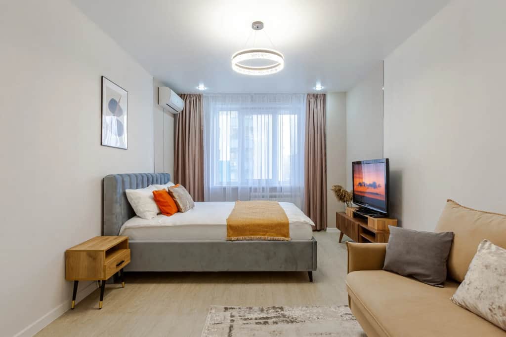 Апартаменты RentPlaza премиум в центре на Луначарского: фото 3