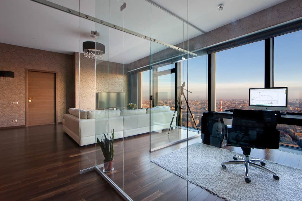 Апартаменты Golden Apartments Falcon jacuzzi on 48th floor: фото 2