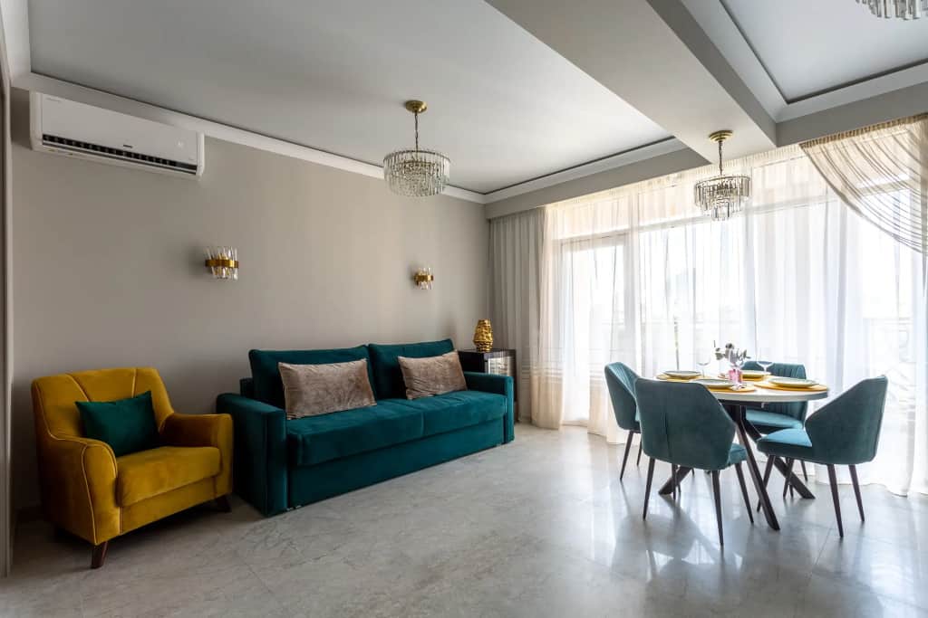 Апартаменты Red Apartments Светлана Парк Эмилия: фото 2