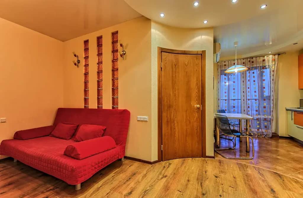 Двухкомнатные апартаменты Sutki Rent с красивым видом на город: фото 3