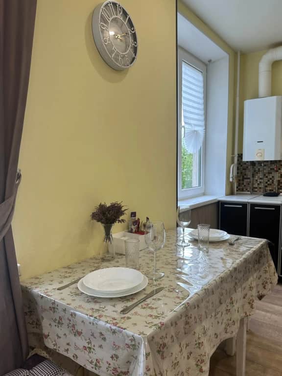 Квартира 2х комнатная в расширенном центре: фото 3