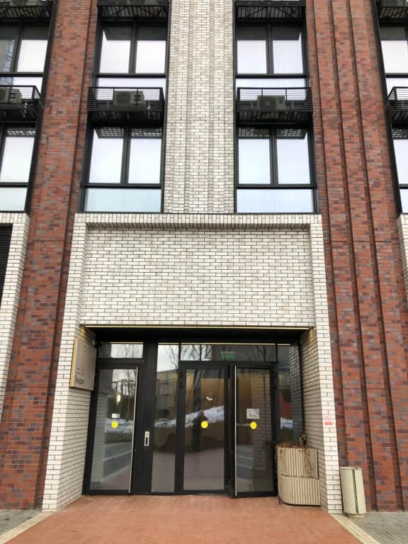 Апартаменты Новая студия с видом на город: фото 3