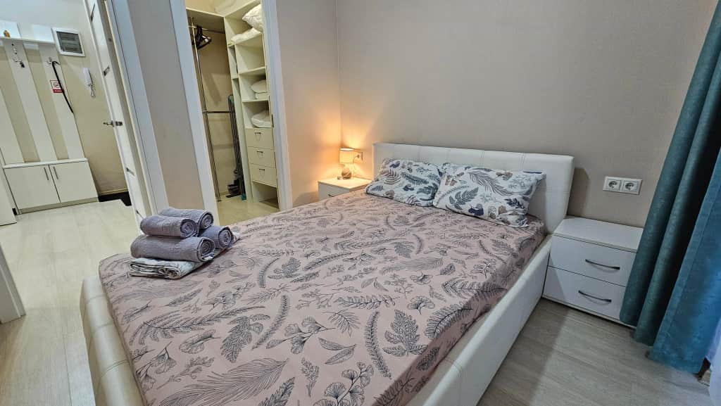 Апартаменты Просторная Квартира на Фигурной от HomeHotelSochi: фото 2