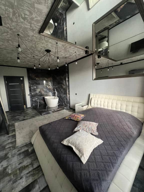 Апартаменты Loft 5.3 парк Курортный: фото 2