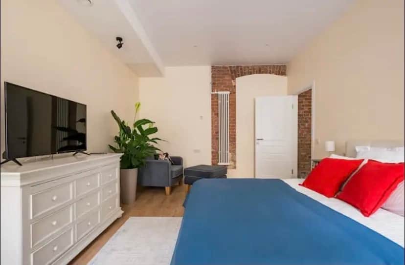 Апартаменты Loft Apartment в центре города: фото 2
