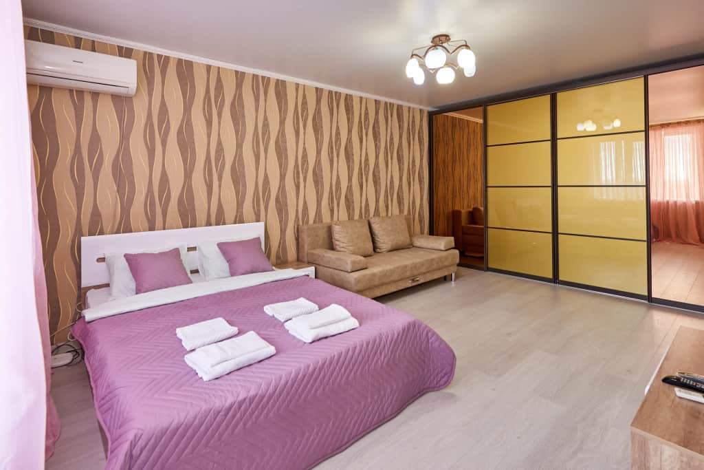 Апартаменты Sutki VIP Уютные: фото 2