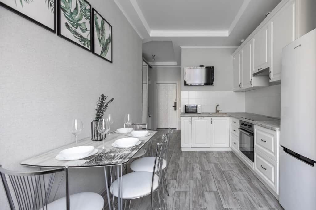 Апартаменты Red Apartments Арт Лайт Сити Апартамент Чарльз: фото 2