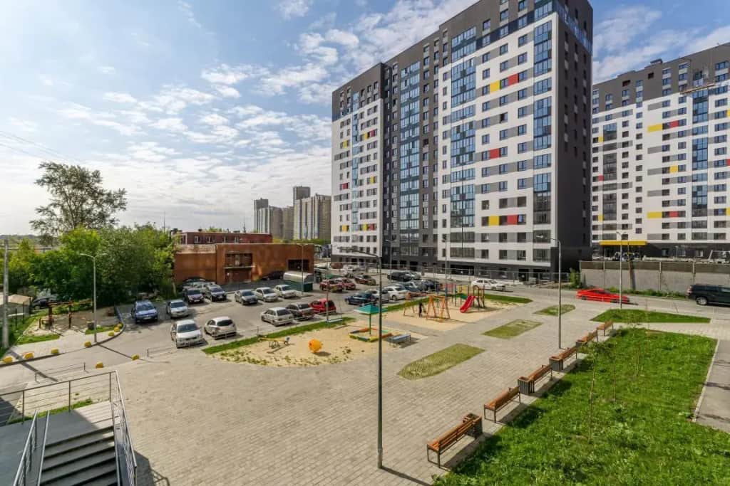 Апартаменты Этажидейли Студенческой с балконом: фото 2