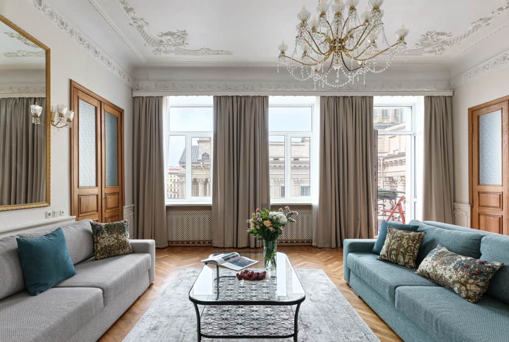 Апартаменты Minin Apartments с видом на Казанский собор 120 кв.м.: фото 3