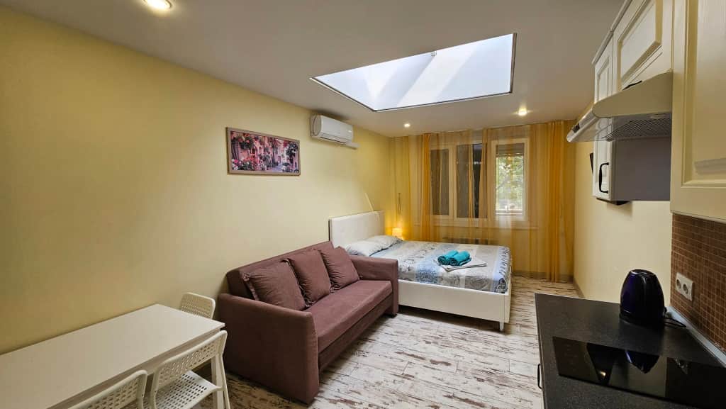 Апартаменты Уютная студия на Роз 57 от HomeHotelSochi (2): фото 2