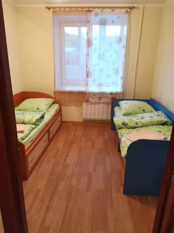 Апартаменты Трехкомнатные Sutki Vip на Ватутина 6: фото 3