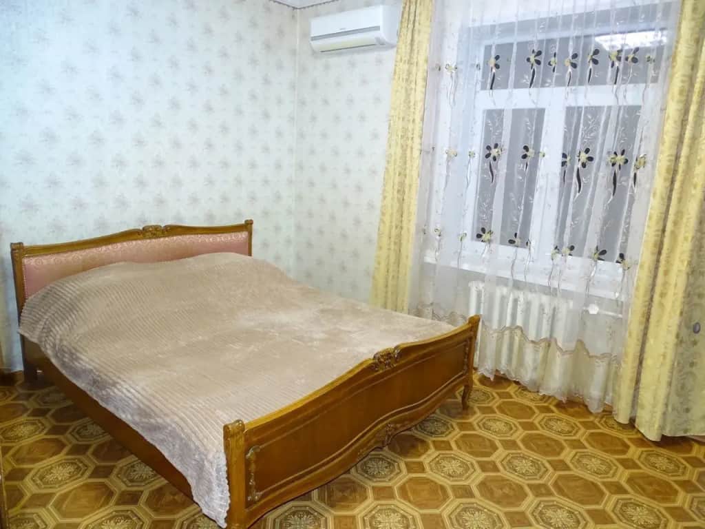 Квартира 2-x Кoмнатнaя в Центpе Гoрoда: фото 2