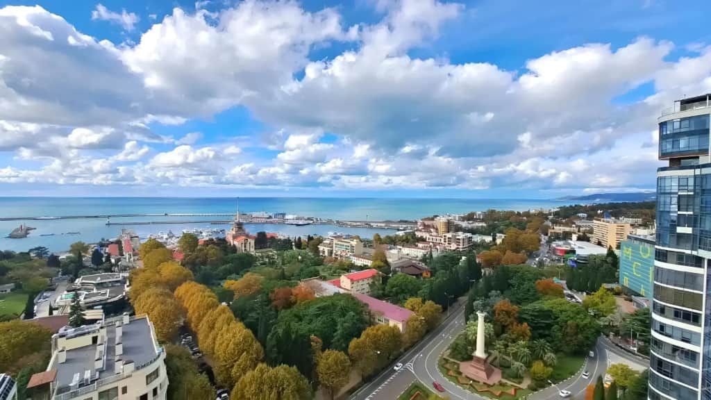 Апартаменты с Шикарным Видом на Море в Центре Сочи: фото 3