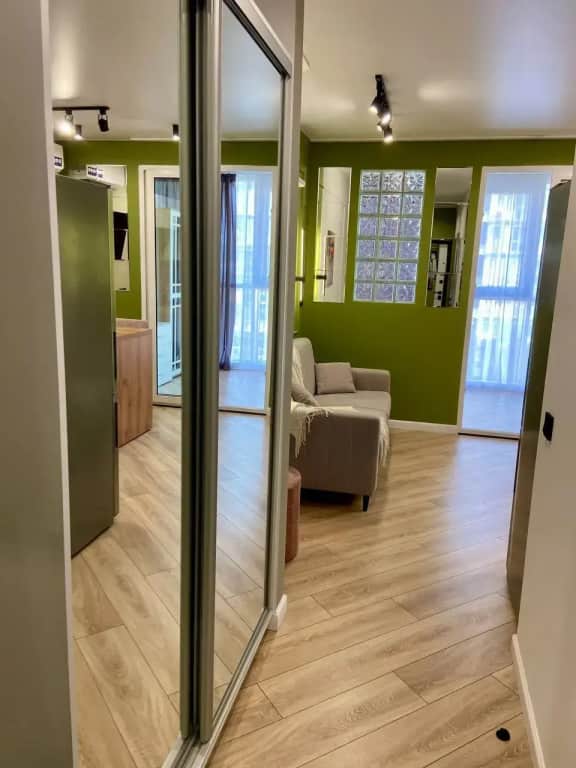 Апартаменты Новая Уютная Судия с Шикарным Видом из Окна: фото 3