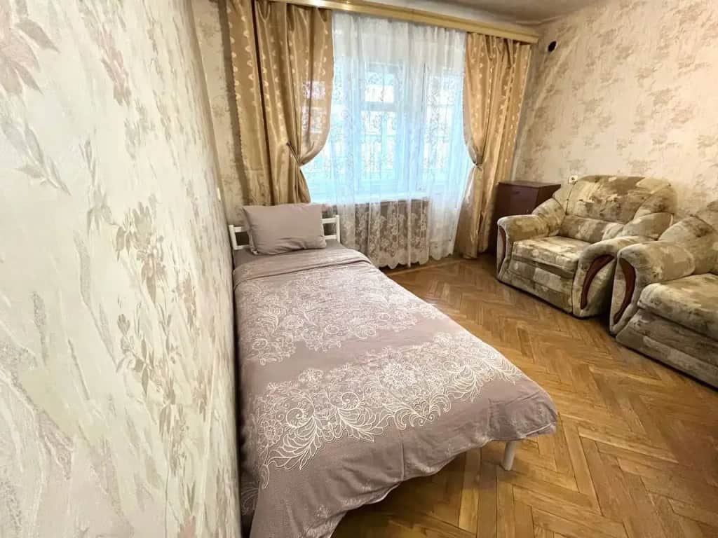 Квартира Двухкомнатные в Центре Калуги для Непривередливых Гостей: фото 3