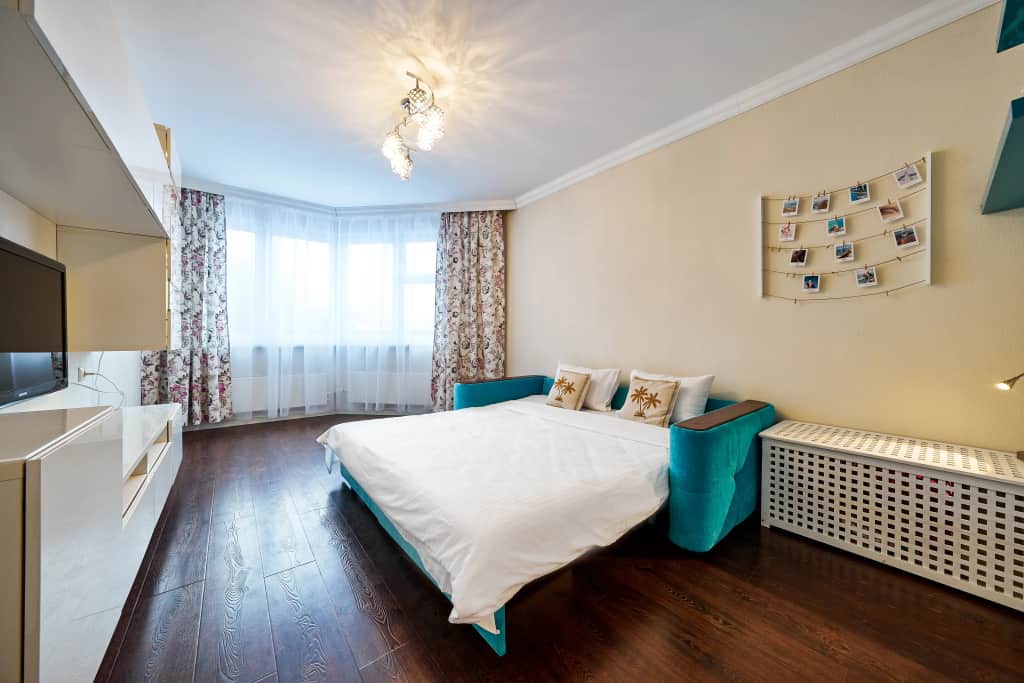 Апартаменты EasyGuest с балконом на Мироновской 46: фото 2
