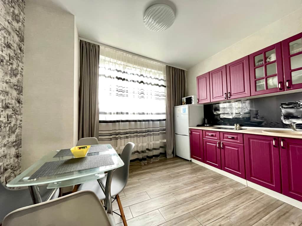 Двухкомнатная квартира сети "PanApartments" с панорамным видом на город: фото 3