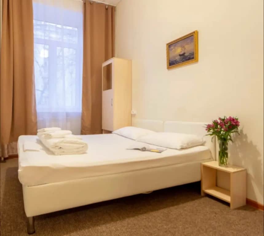 Хостел Rooms 1/10: фото 2