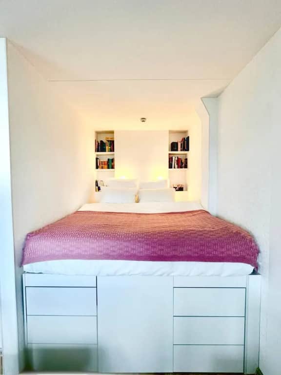 Квартира Уютная Студия White Room в PtzHome: фото 2