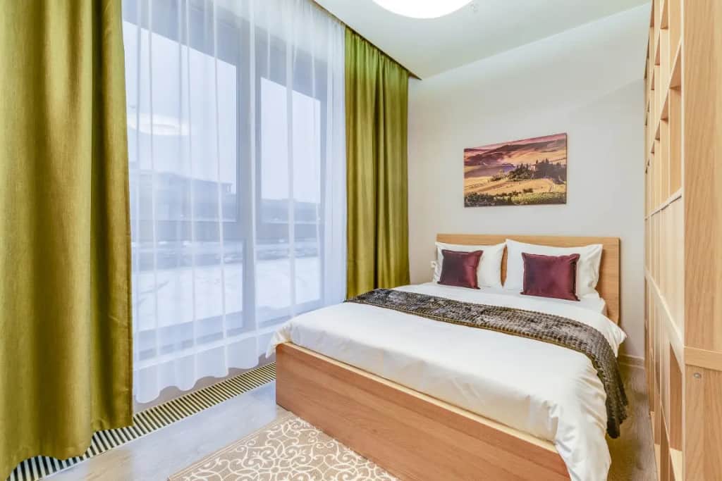 Апартаменты Улучшенные с Видом на Город Business Apartments: фото 2