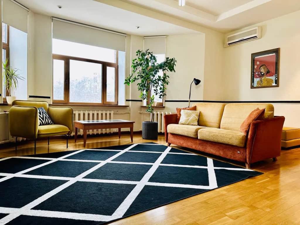 Апартаменты Happy Modern большая квартира в центре Казани: фото 2