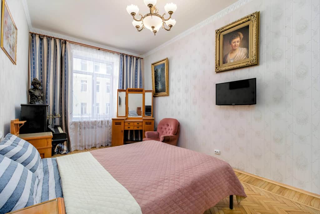 Апартаменты Sutki Rent у Александровского парка: фото 2