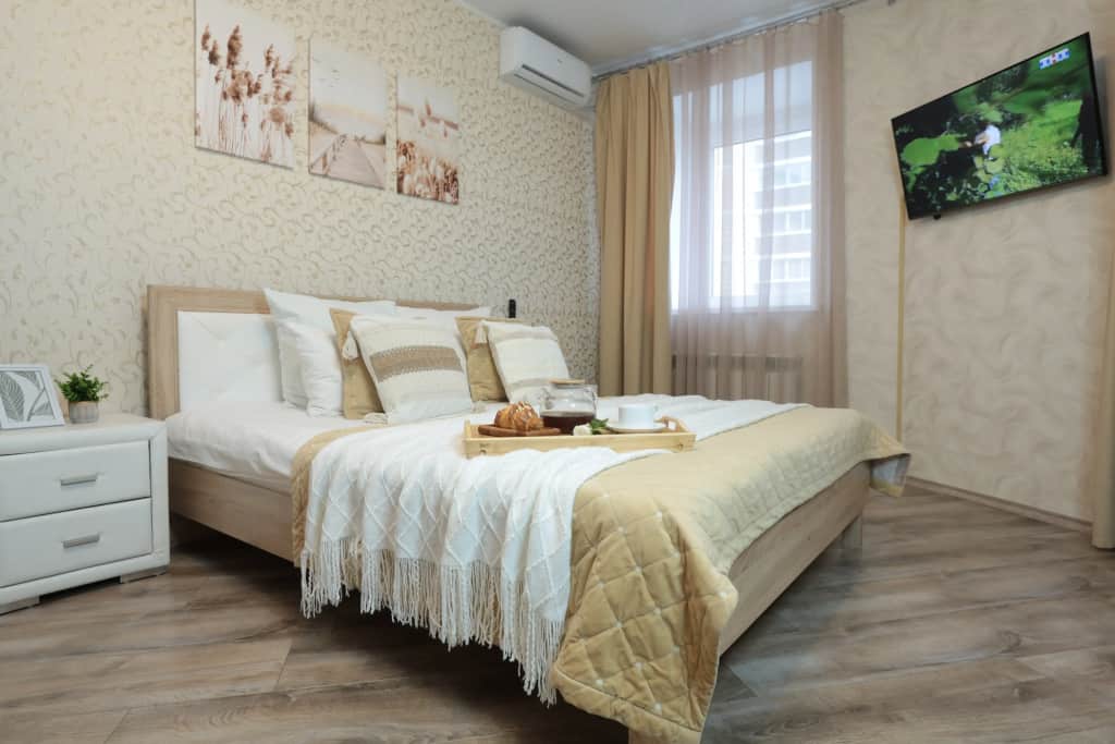 Апартаменты Атмосфера - Центр, Wi-Fi 5G, Smart-TV и кондиционер: фото 3