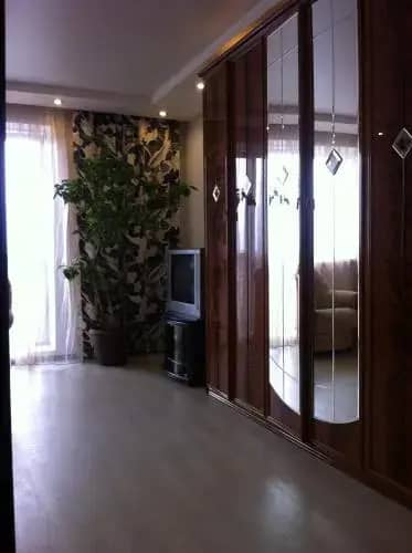 Apartment on Prospekt Karla Marksa 11: фото 4