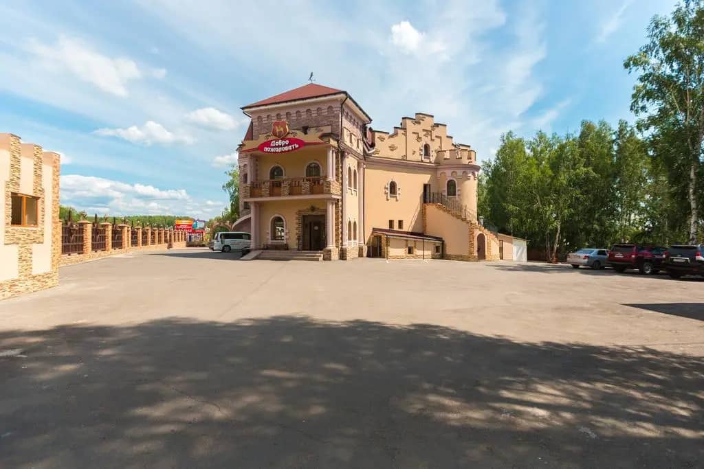 Рыцарский двор: фото 4