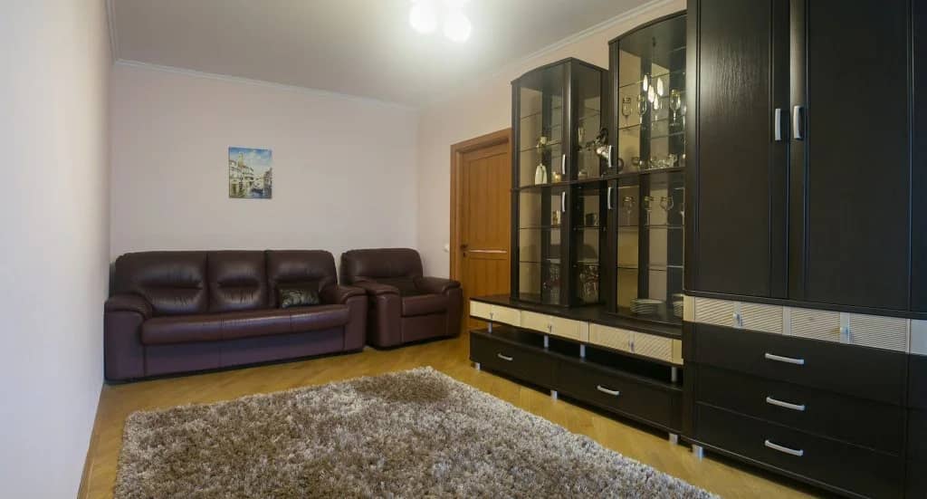 4 rooms at Smolenskaya Apartments: фото 7
