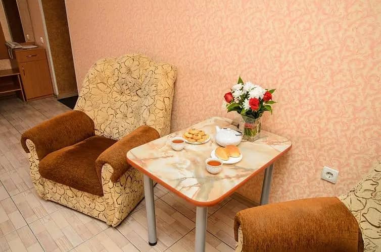 Erunin Hotels Group на Толстого 75 (Ерунин хотелс групп): фото 5