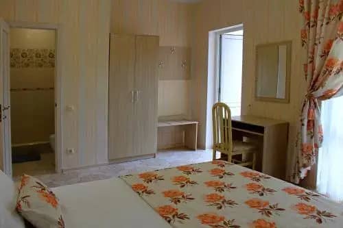 Nadezhda Guesthouse: фото 5