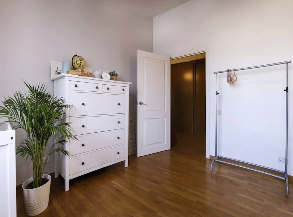 Home4day Central Modern Flat: фото 4