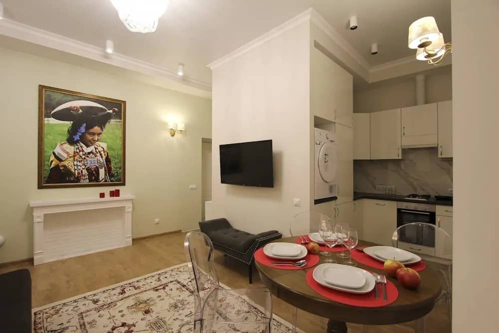 CoHome Apartment near Church of the Savior on Blood: фото 4