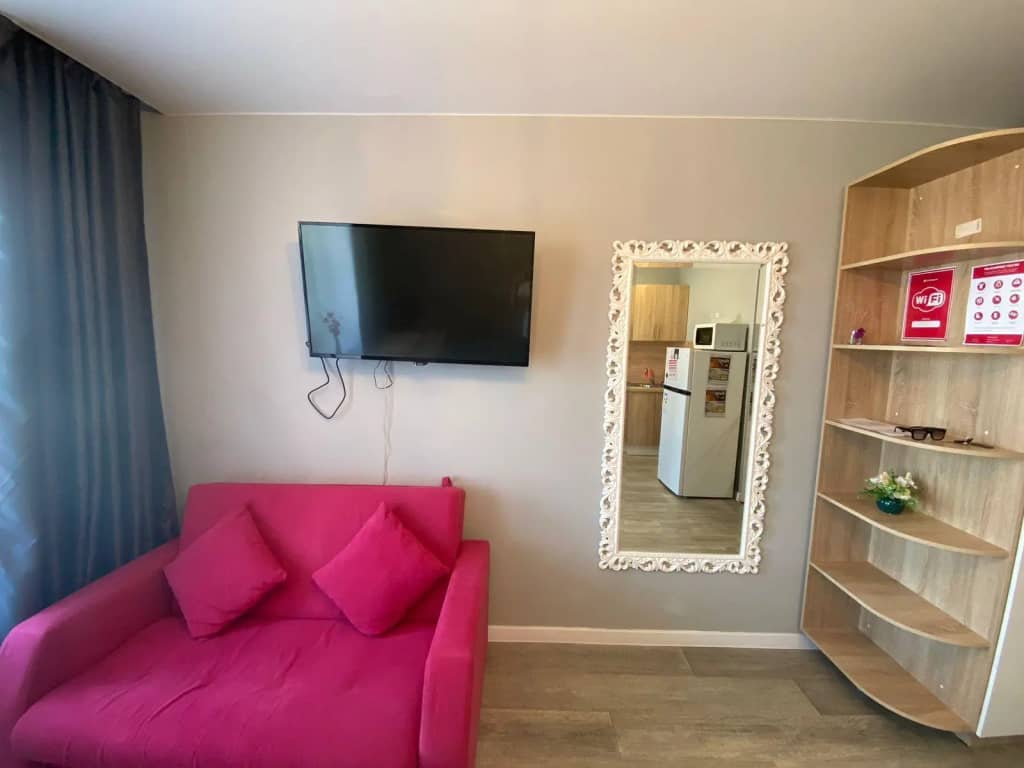 Romlex Apartments (Ромлекс) на улице Чаркова 28: фото 5
