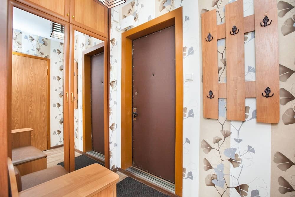 Busines Brusnika Apartment Tyoply Stan: фото 6