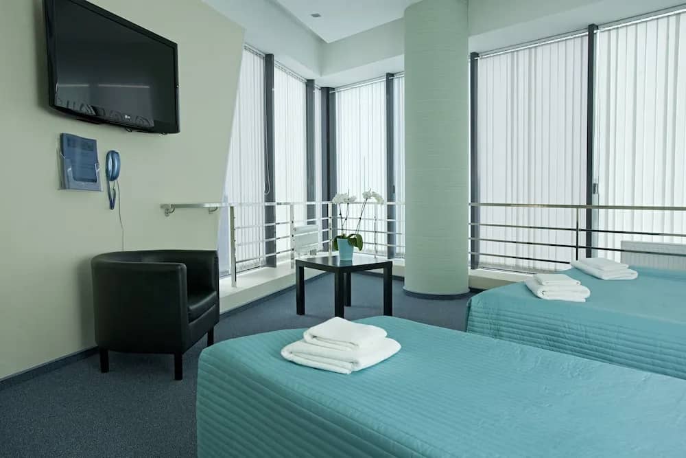 Comfort Hotel Air Express (Free Zone): фото 6