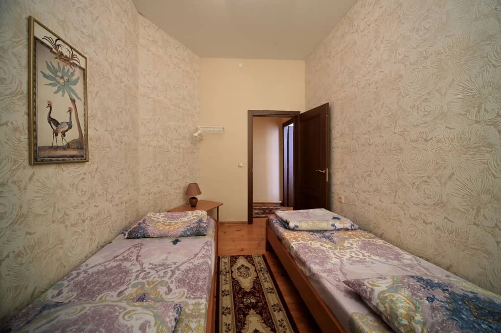 На Кызыл-Армейской: фото 5