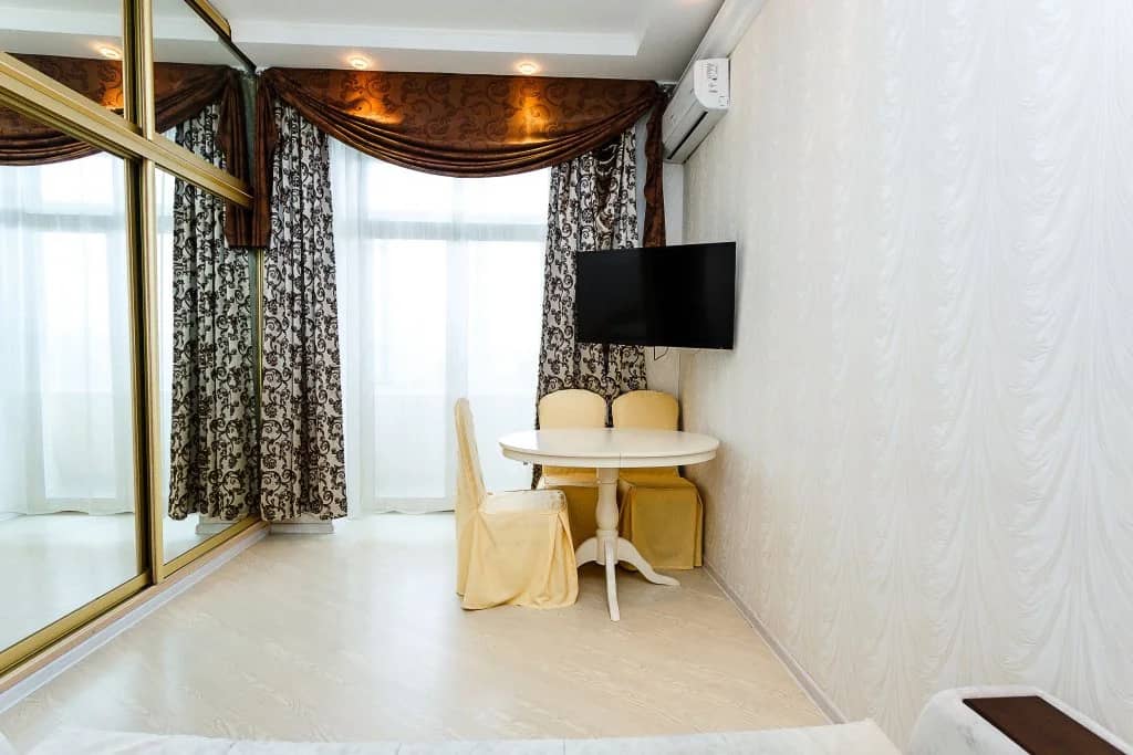 Smolenskaya Lux Apartments: фото 4