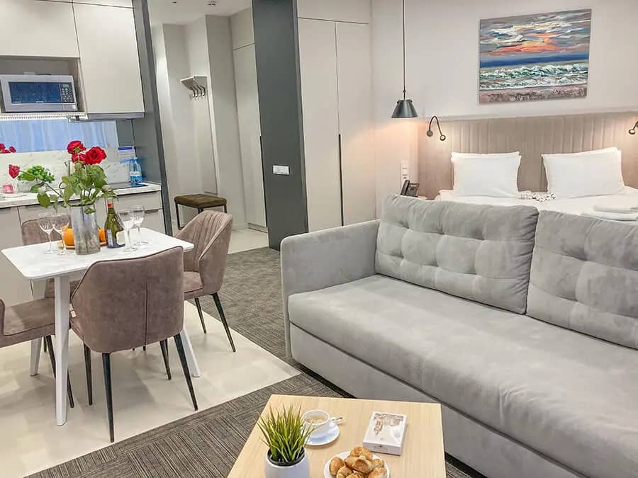 Sun City i Sea season Apartments v apart-otele Kristall: фото 7