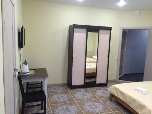 Lux Guesthouse: фото 4