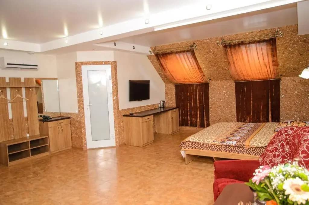 Erunin Hotels Group на Далидовича 35 (Ерунин хотелс групп): фото 7
