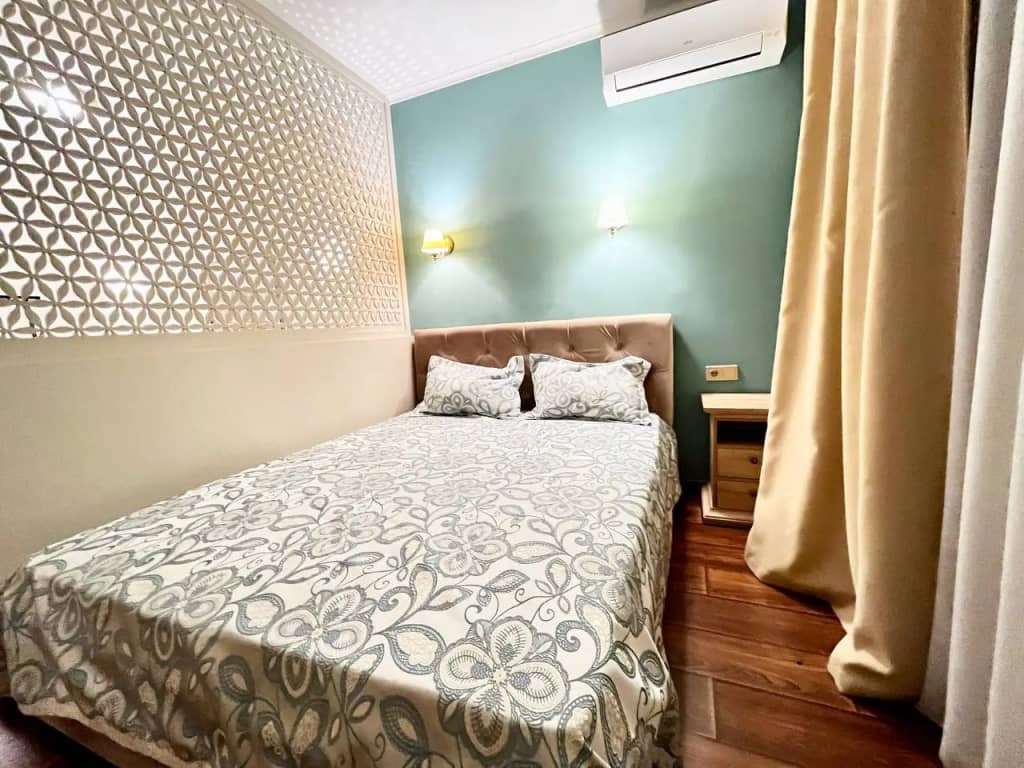 Апартаменты Sunny Days Apartment Стахановская: фото 7
