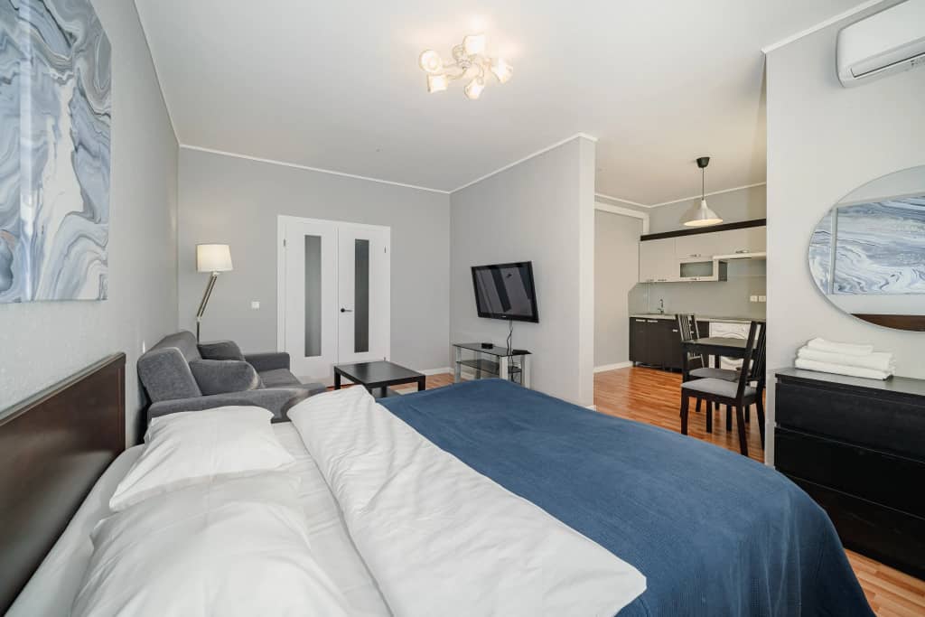 Апартаменты студия Rooms-ekb с видом на город (25 этаж): фото 6